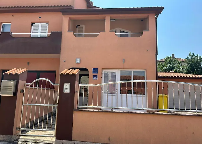 Studio Rosi 1, With Free Public Parking In A Quiet Location