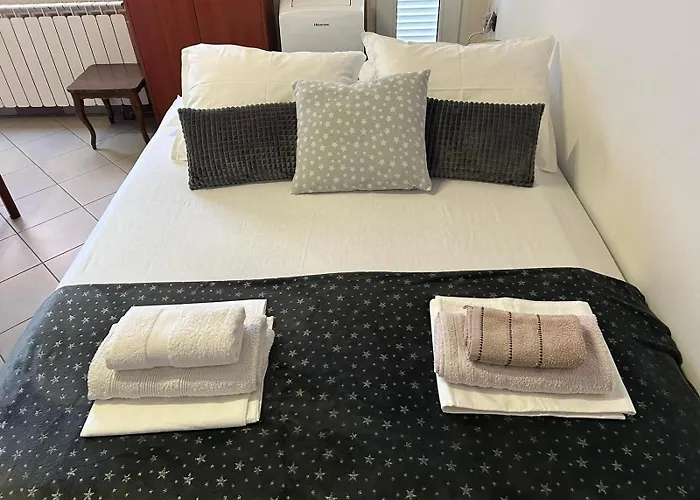 Studio Rosi 1, With Free Public Parking In A Quiet Location