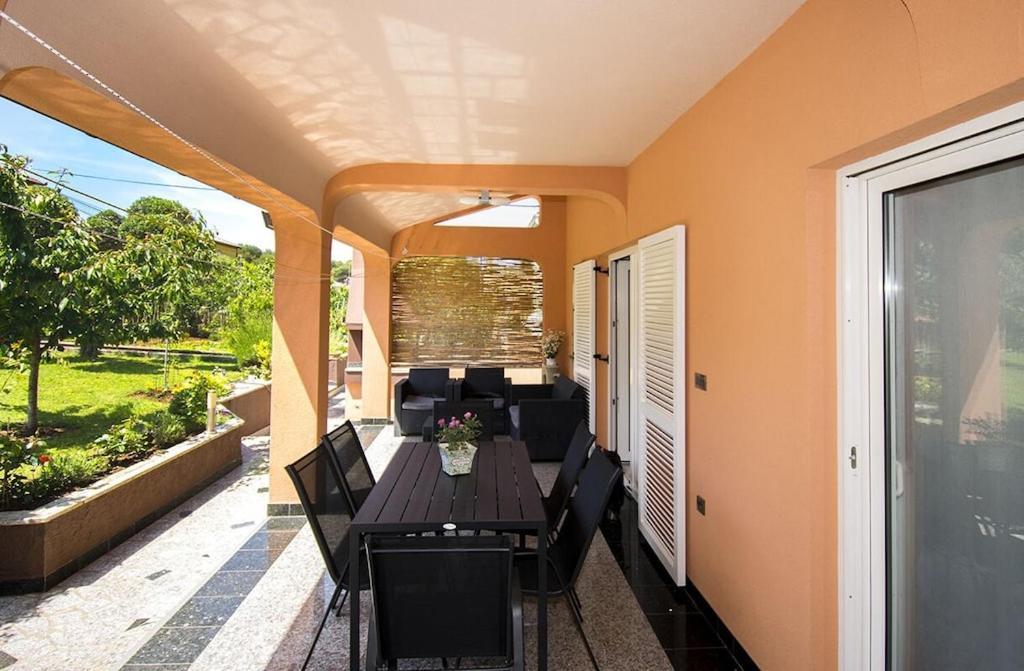 Apartment Studio Rosi 1, With Free Public Parking In A Quiet Location